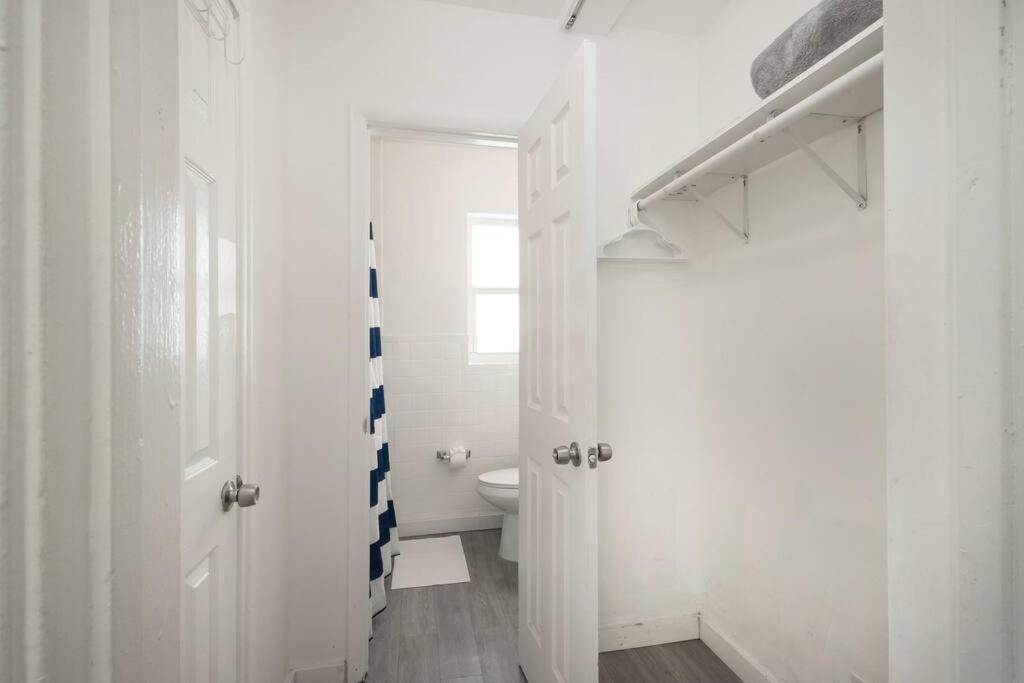 Apartment B06 5 Min From Midtown Miami