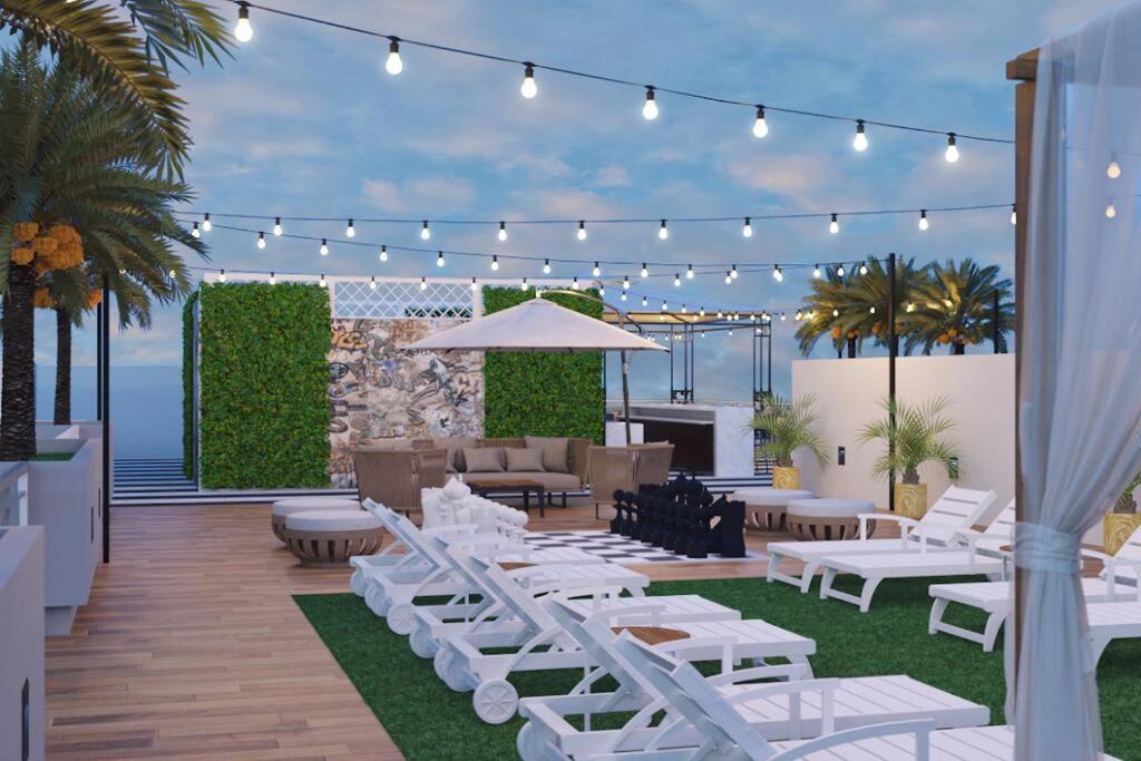 Downtown King Bed, Luxe Condo, Free Parking * Miami