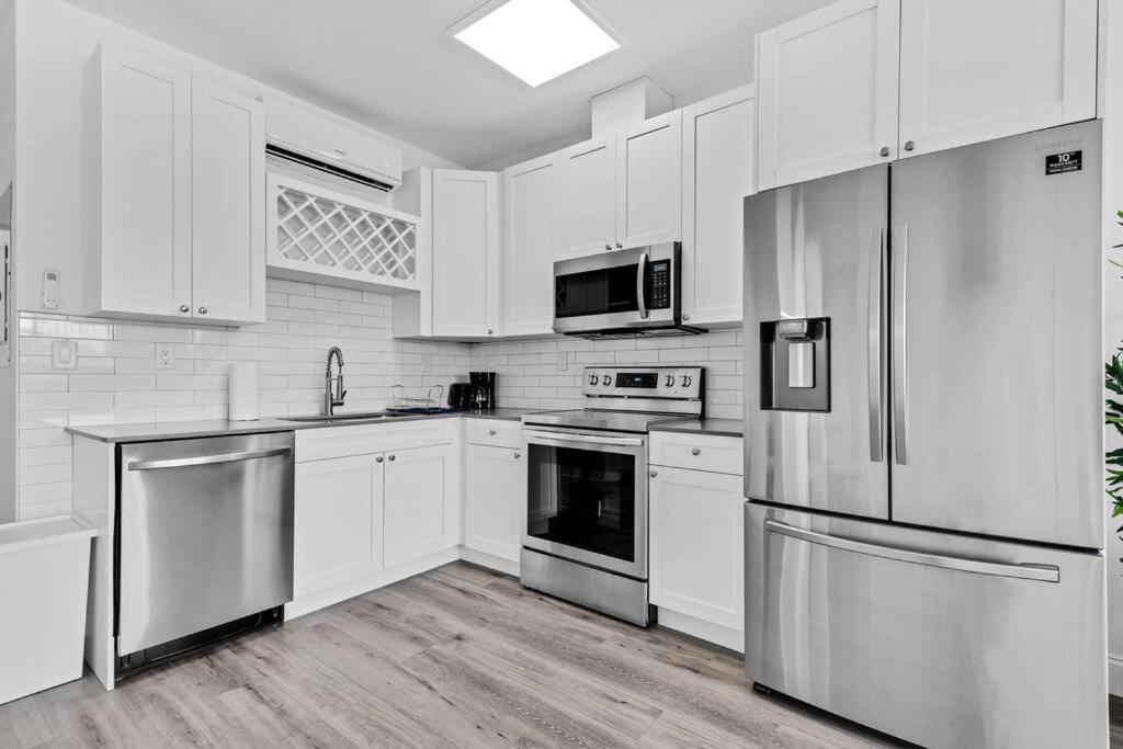 Apartment Stylish Lux 5 Min Walking To Design District 7 Miami