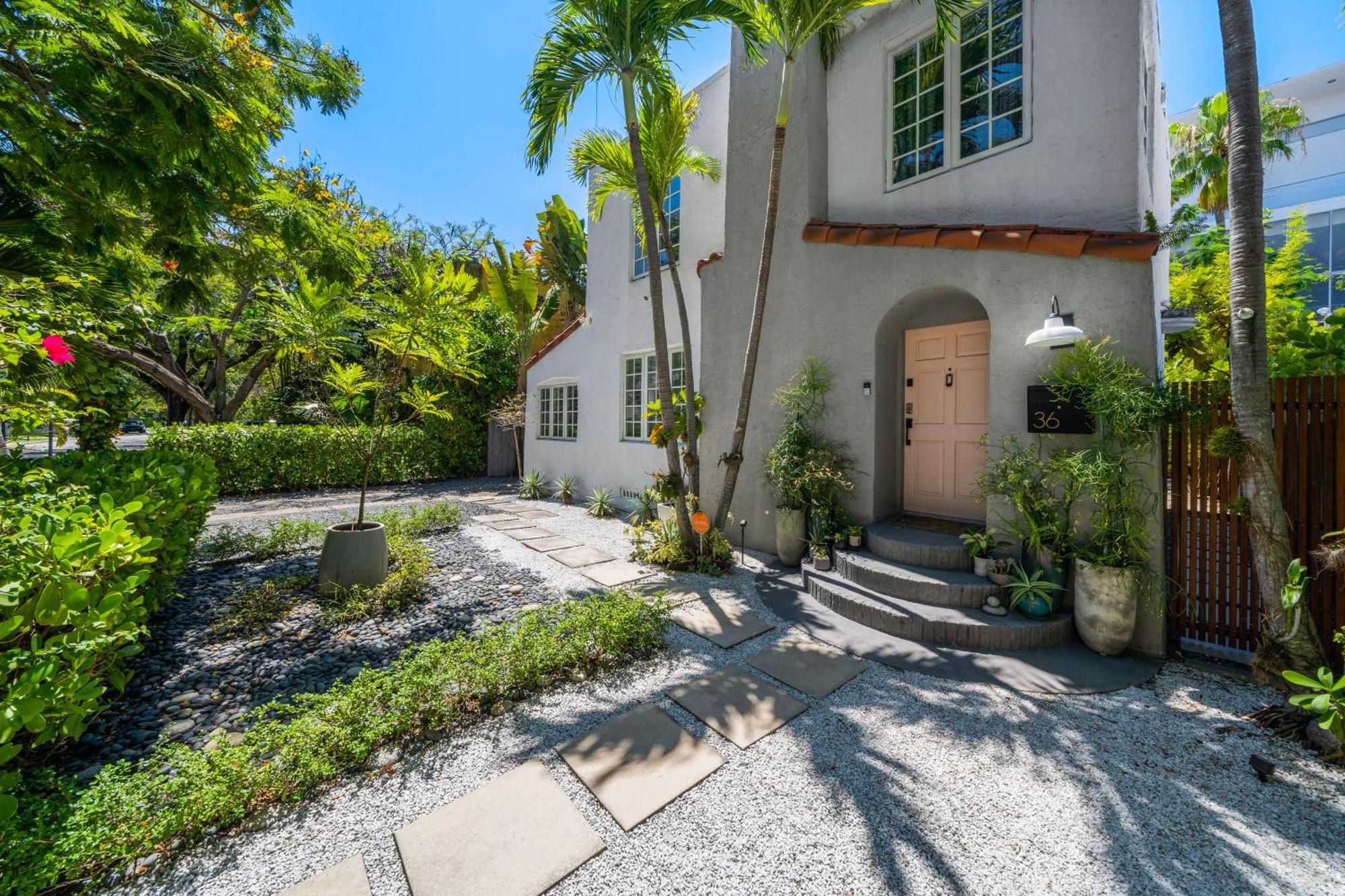 Holiday home Design District Luxury The Perfect 3 Bedrooms Miami