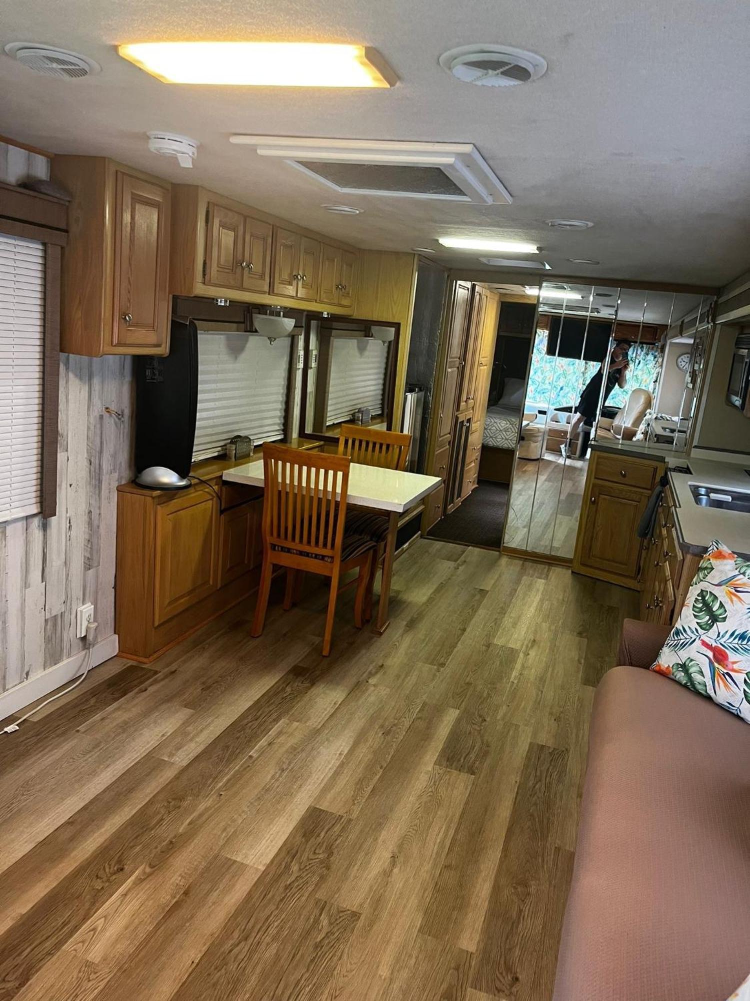 Acampamento Remodeled And Comfortable Rv - Free Parking