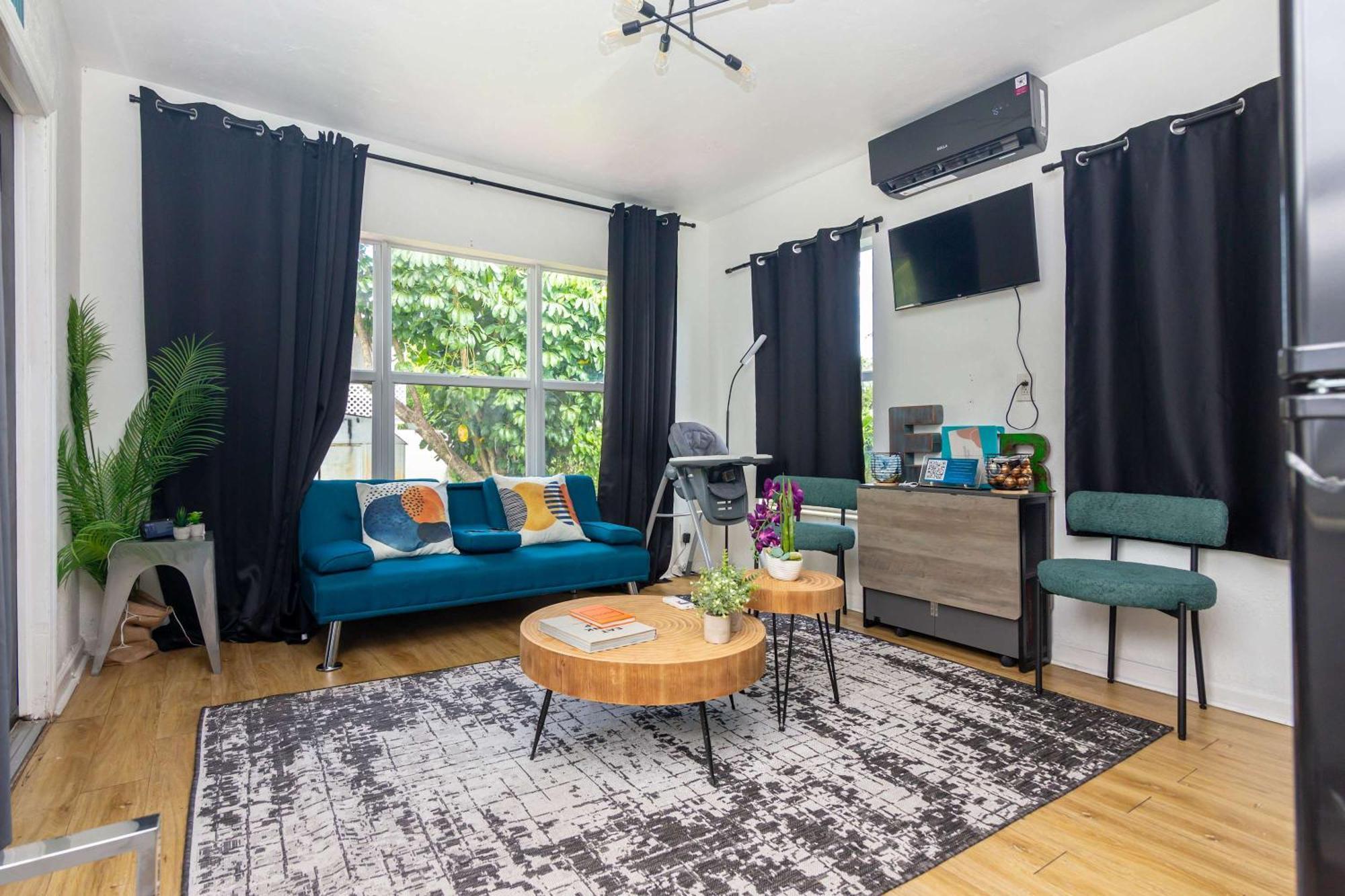 Serene Retreat, Ideal For Couples & Solo * Miami