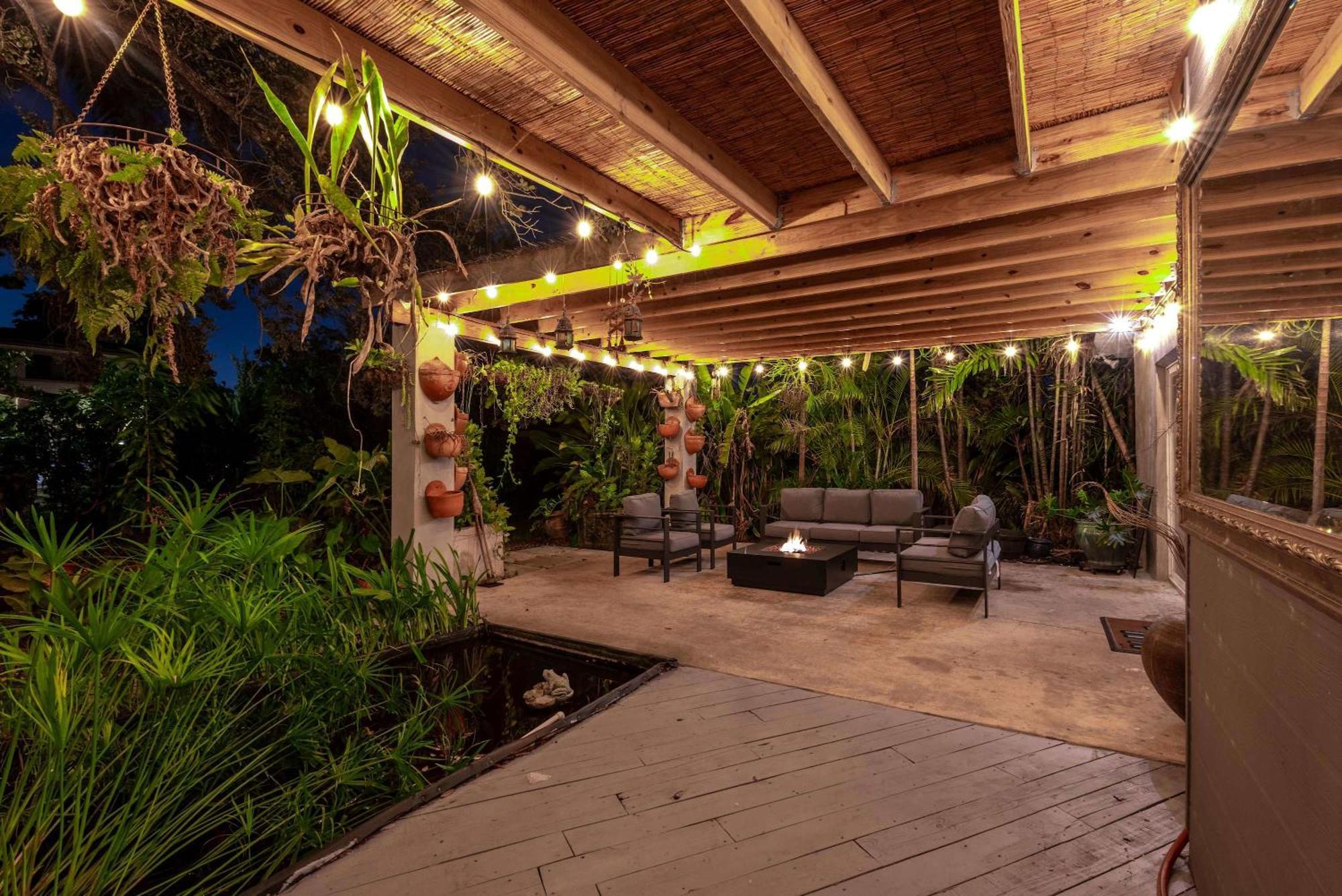 New Jungle Paradise Heated Pool Bbq Soccer *