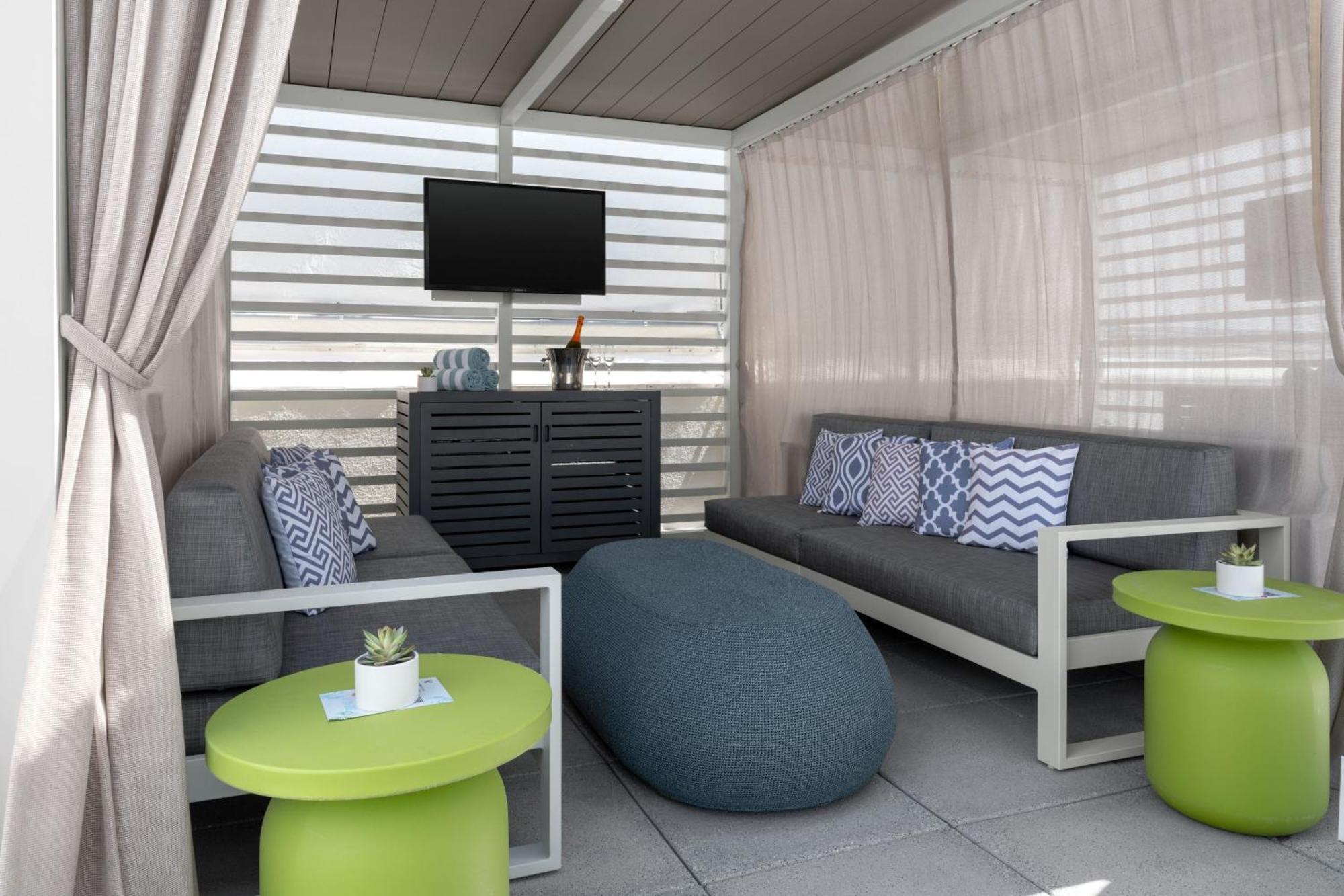 Marriott Biscayne Bay Hotel 4*