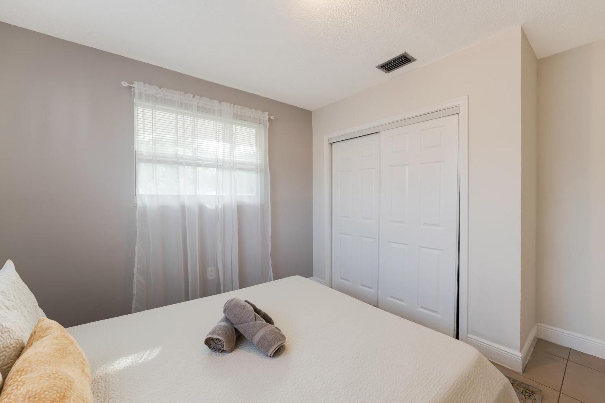 Spacious 2br Minutes From Brickell * Miami
