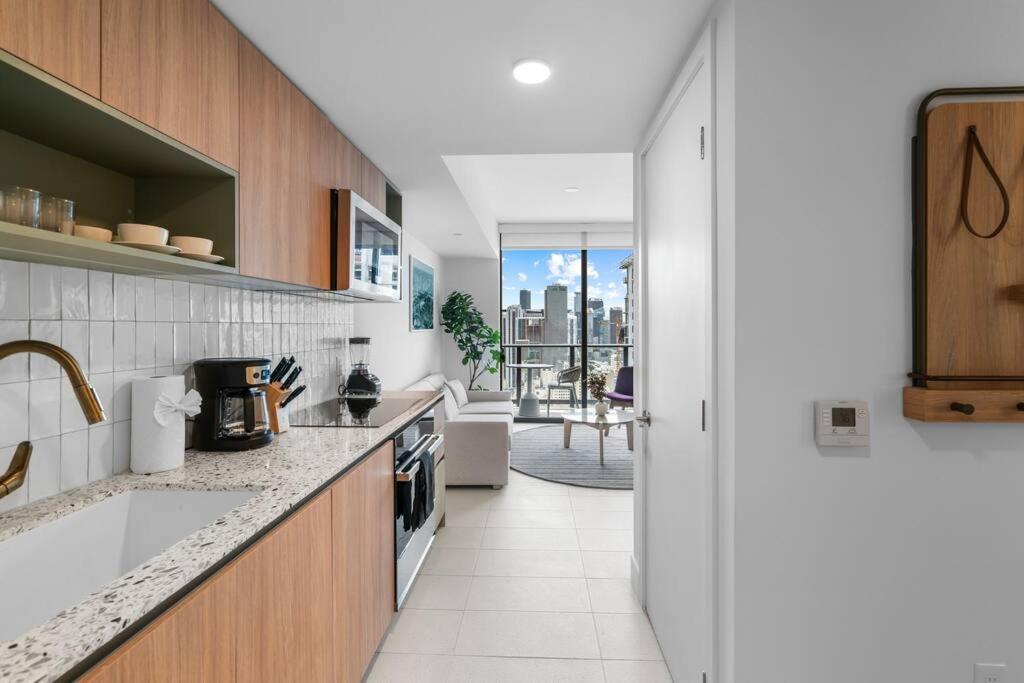 New Luxury At Downtown * Miami