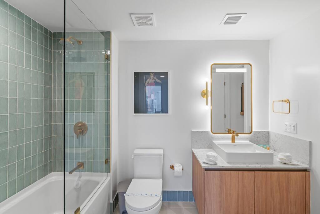 New Luxury At Downtown Apartment Miami