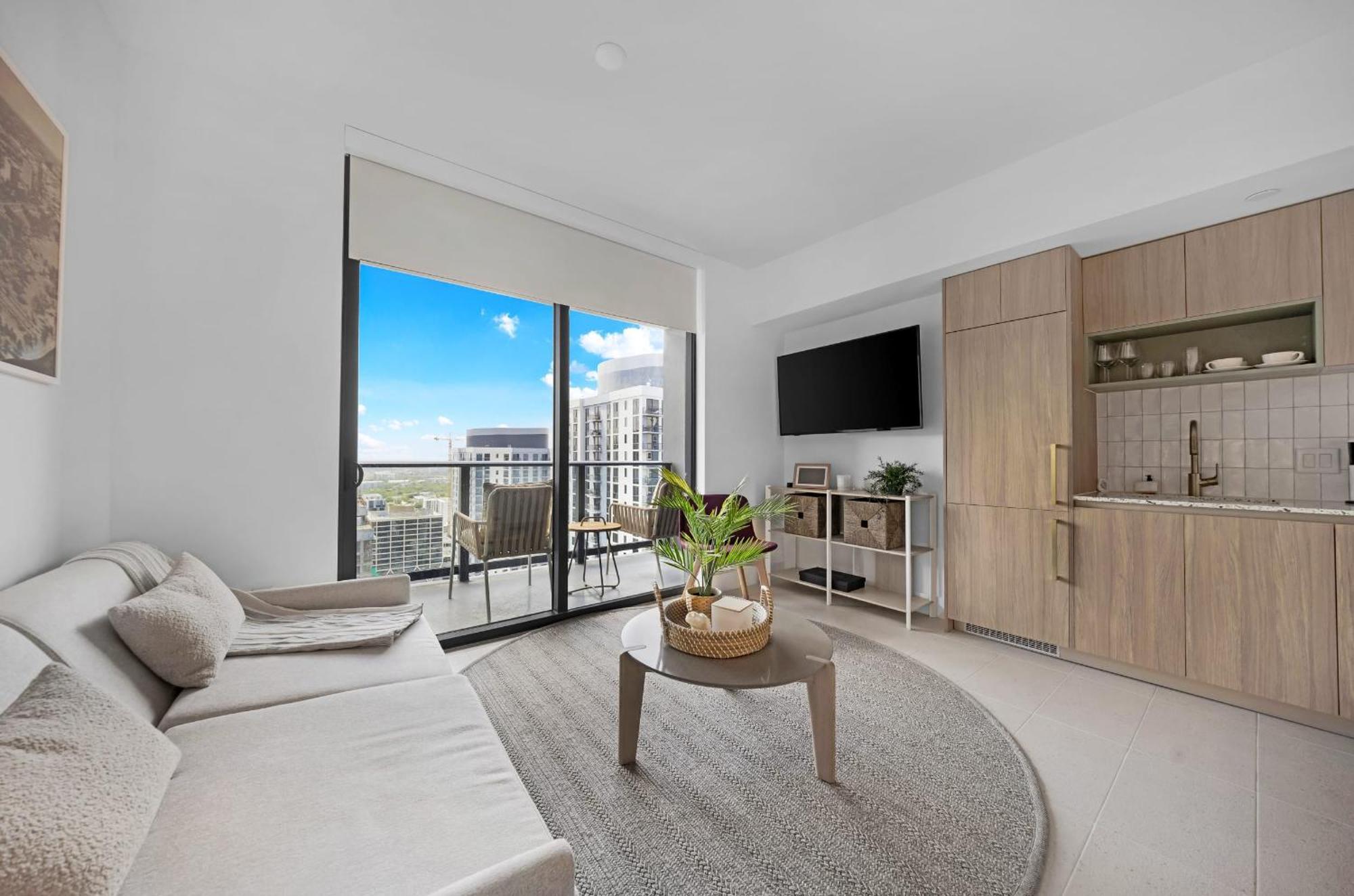 Gale 1-bedroom * Miami
