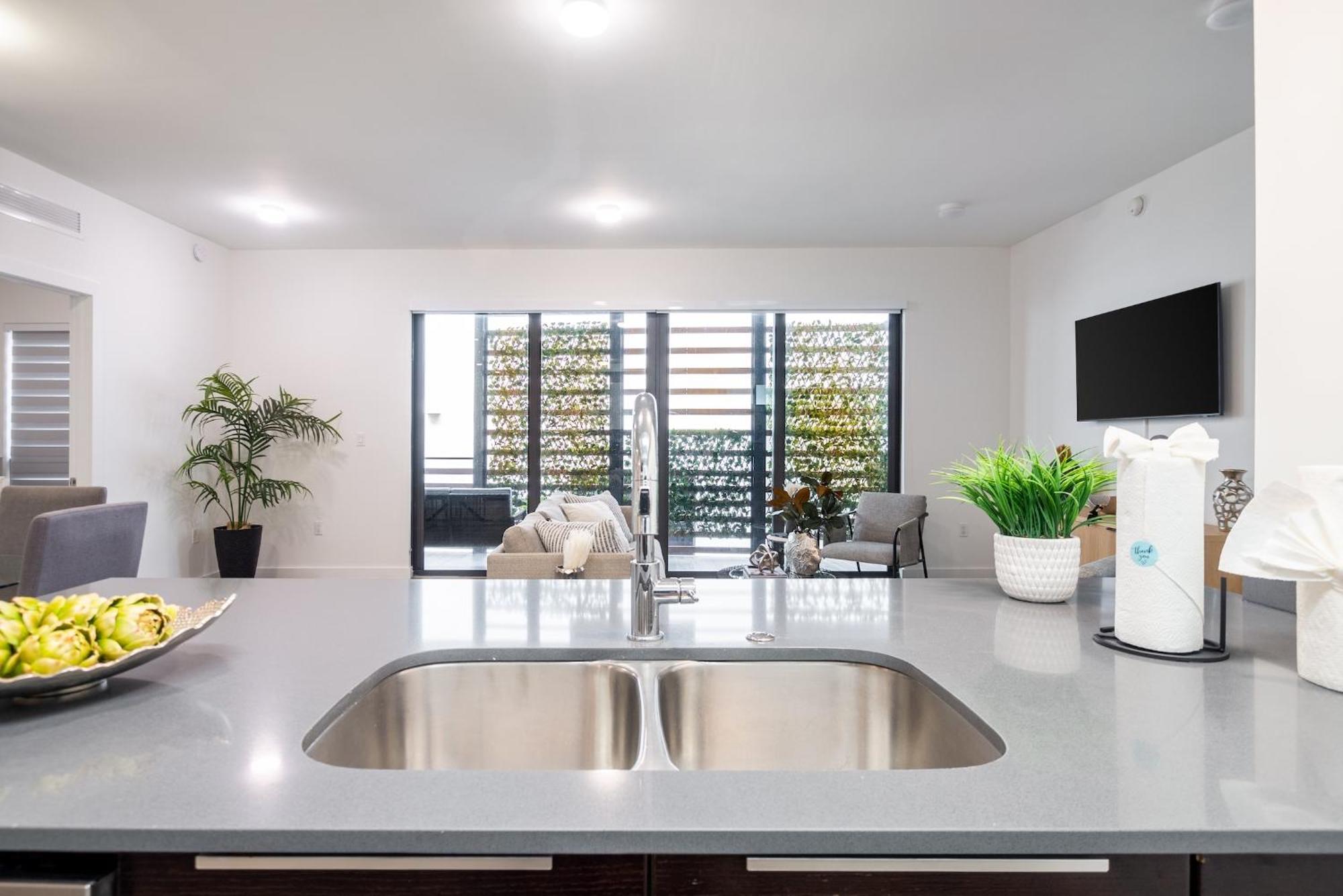 Stylish 2br With Private Balcony Apartment Miami