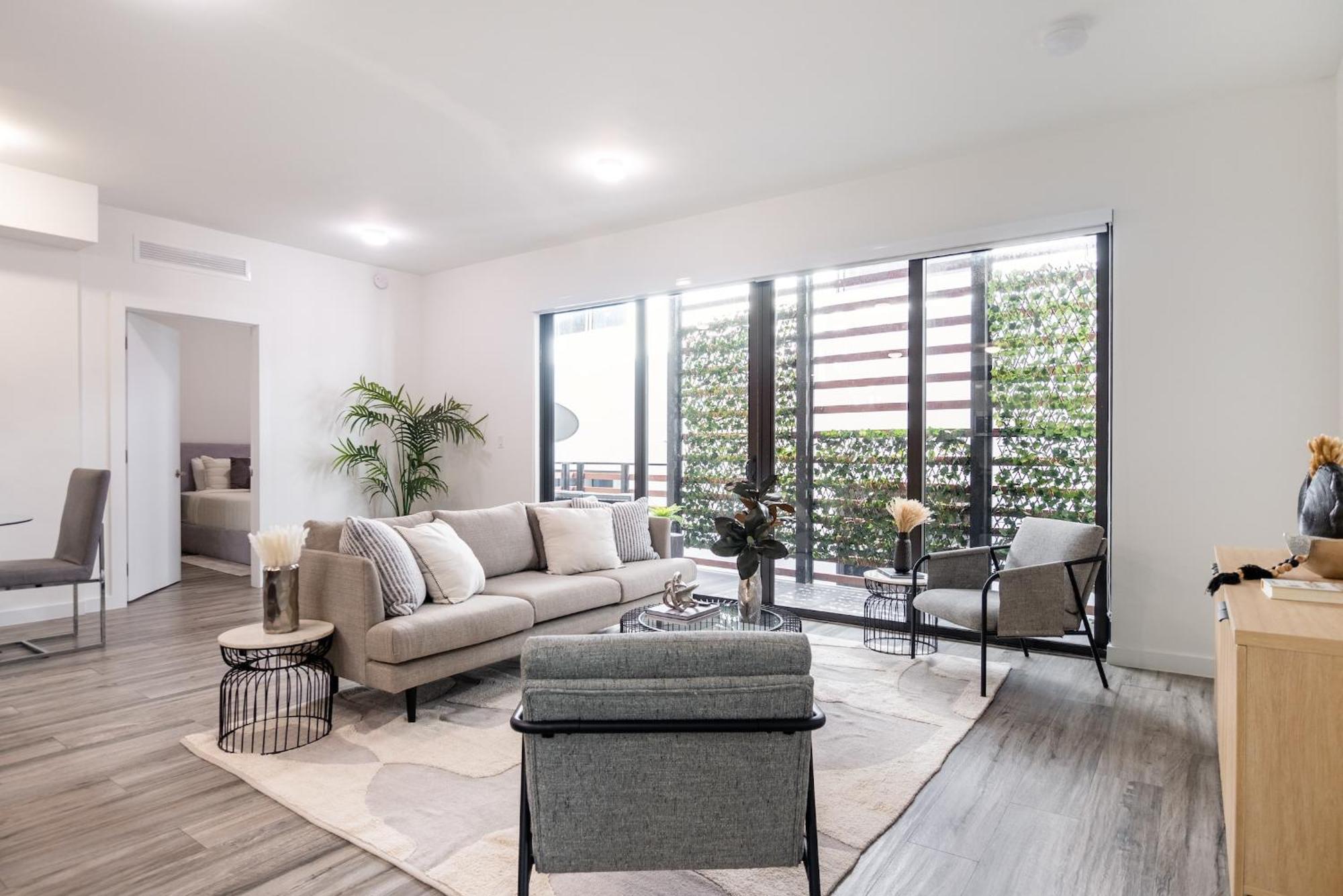Stylish 2br With Private Balcony * Miami