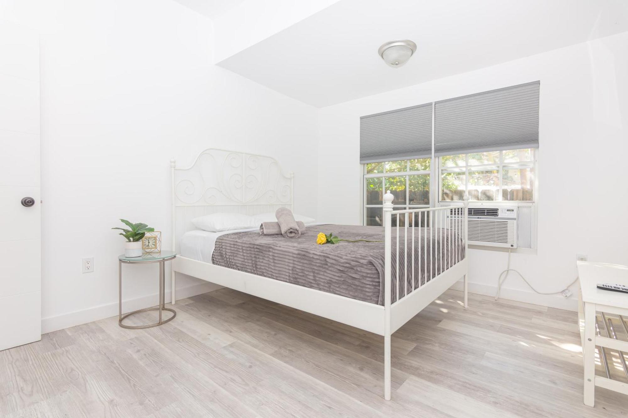 1 Bedroom - Midtown Apartment Miami
