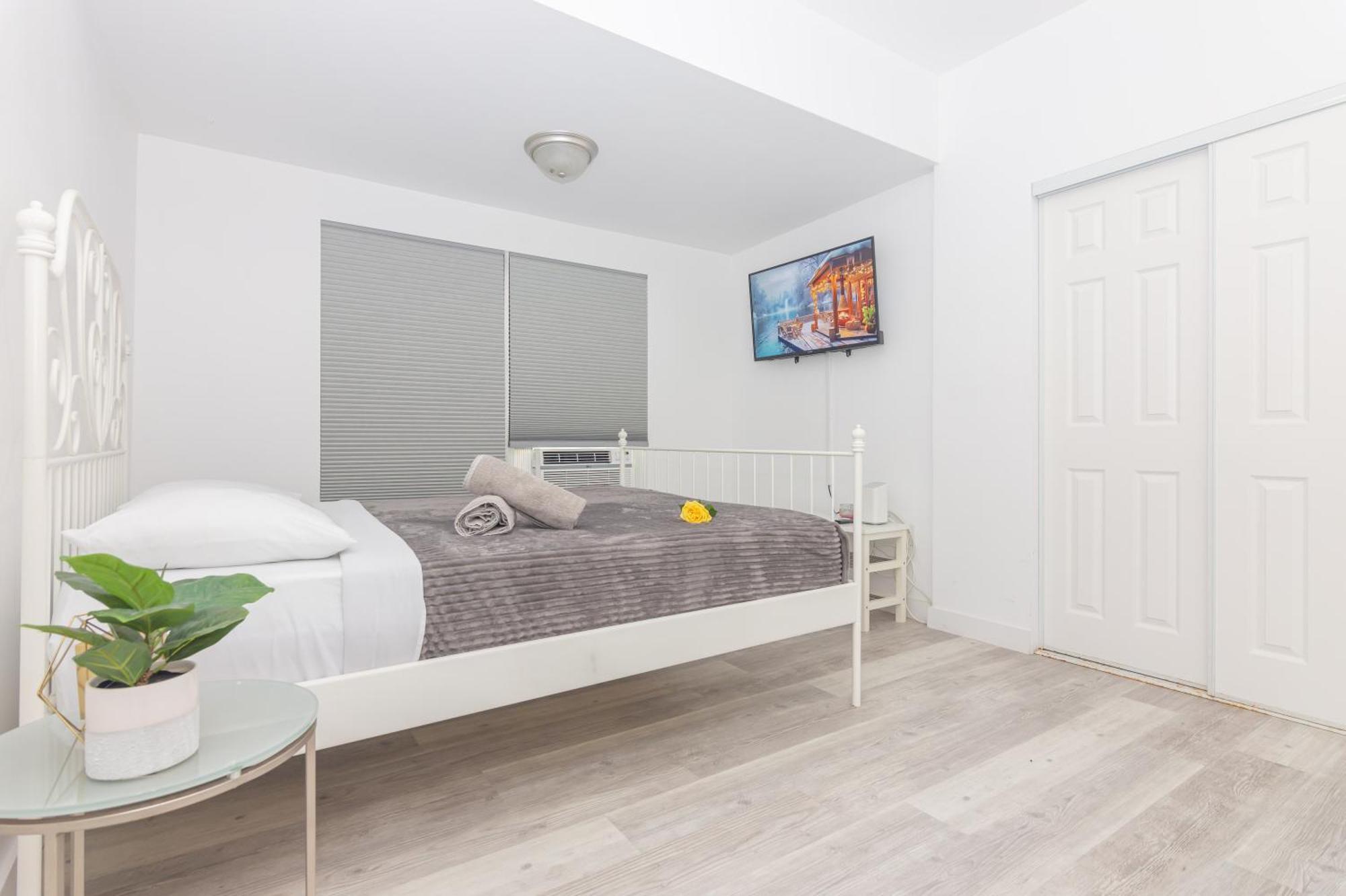 1 Bedroom - Midtown Miami