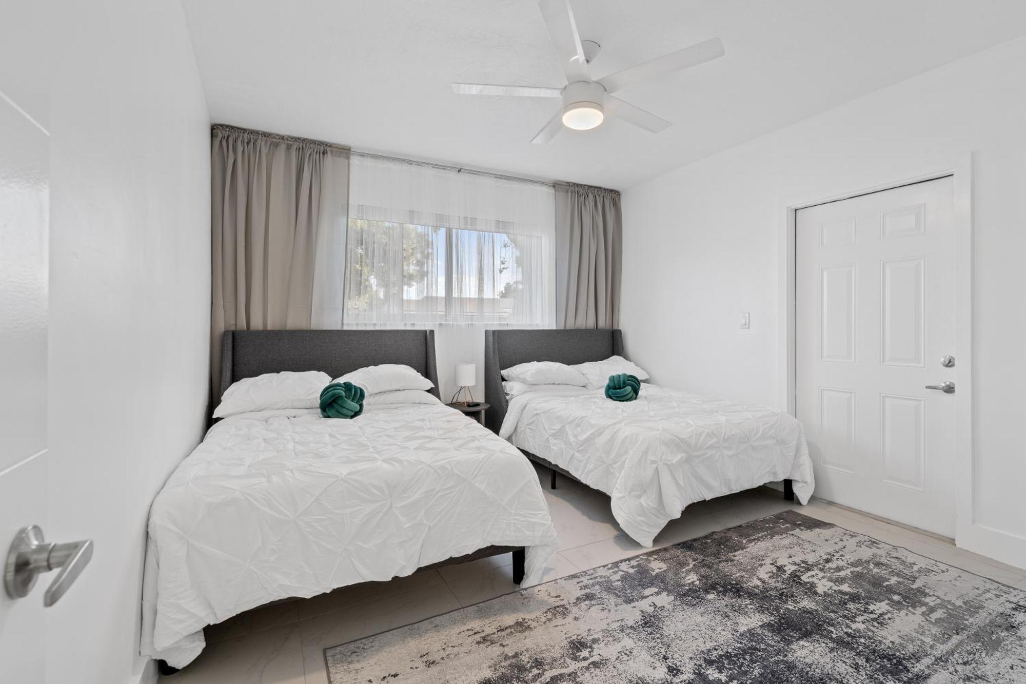 Villa - Your Exclusive Luxury Escape With Private Pool And Mini Golf Miami