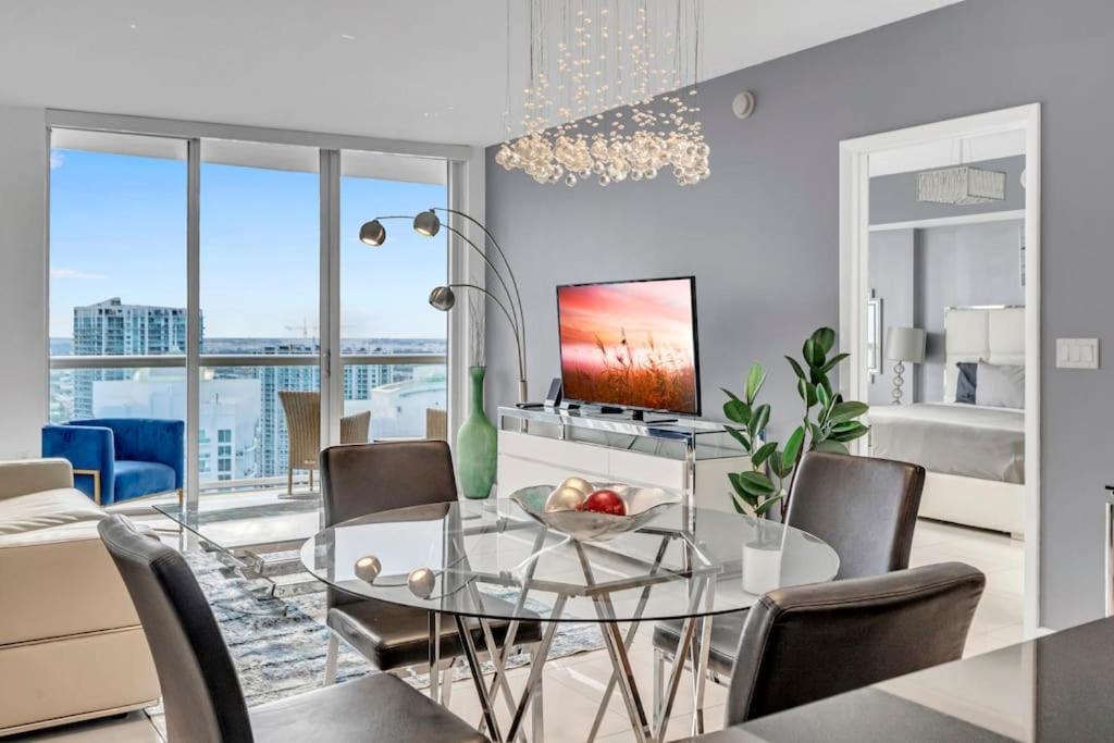 Luxury 1br W Icon Brickell-freespa *