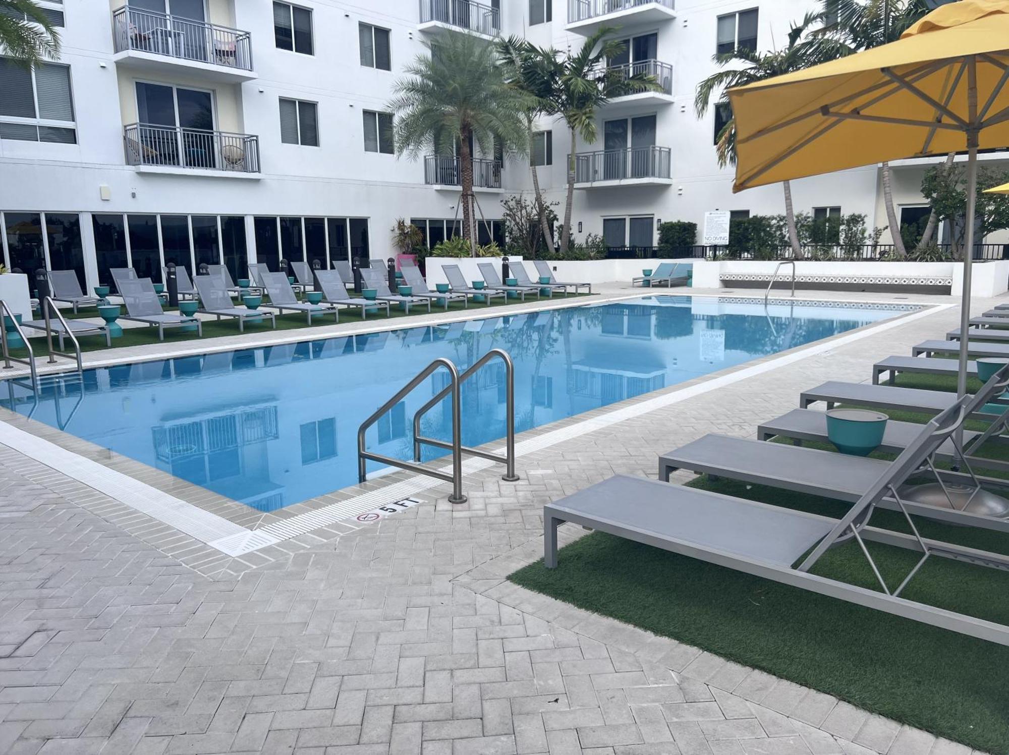 Master Bed In Calle Ocho Homestay