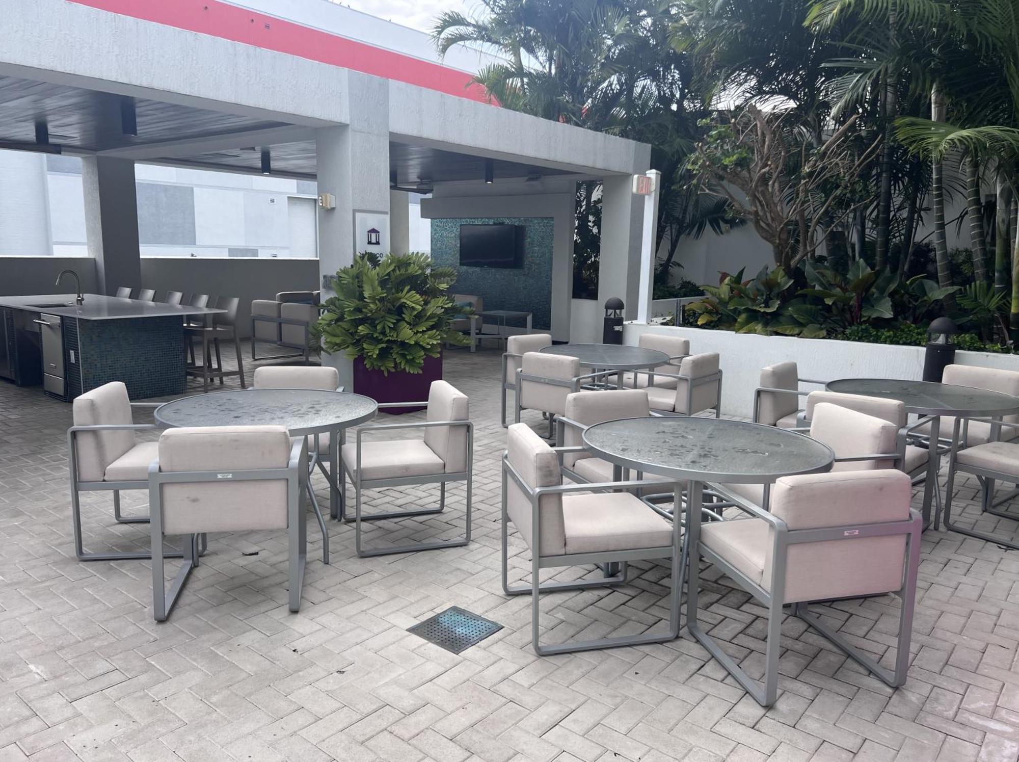 Master Bed In Calle Ocho