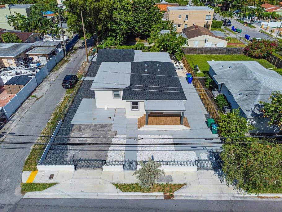 Modern Unit 1 - Close To South & Airport Holiday home