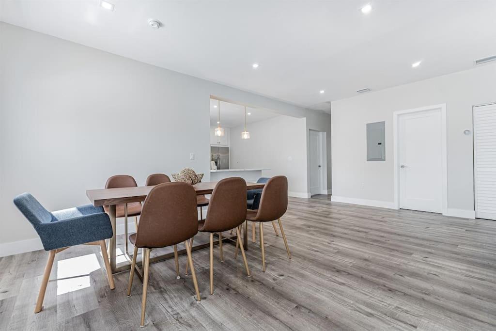 Holiday home Modern Unit 1 - Close To South & Airport *
