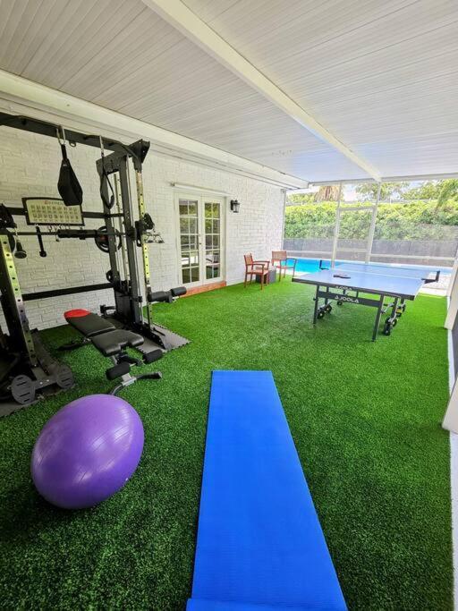 Villa Brickell Enclave Sunny Retreat With Pool