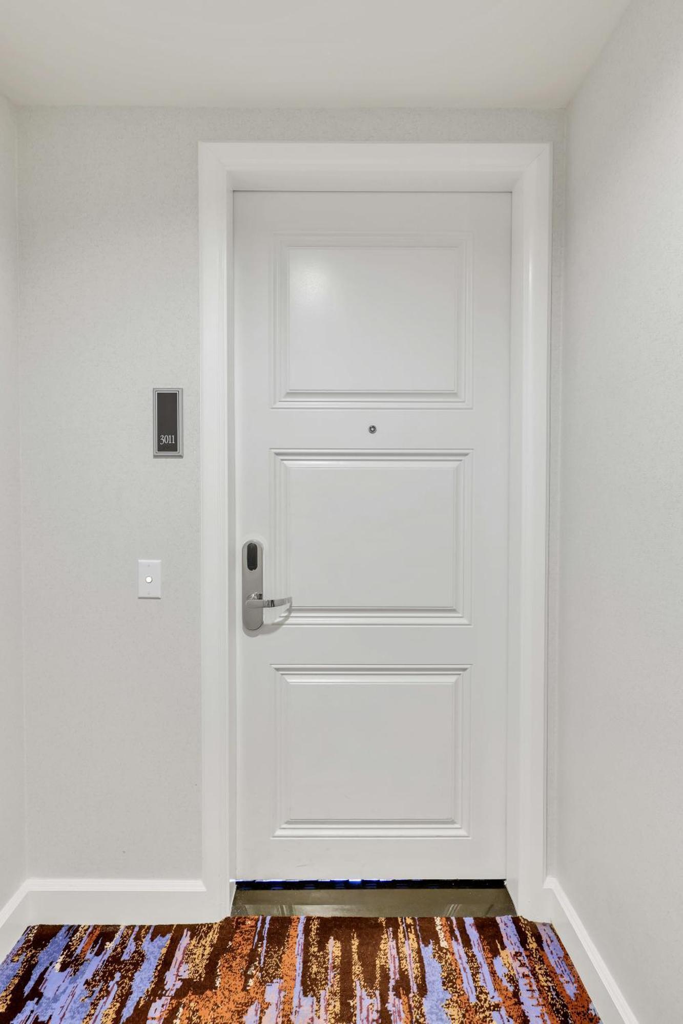 Amazing Private In Four Seasons Residences Brickell! Apartment