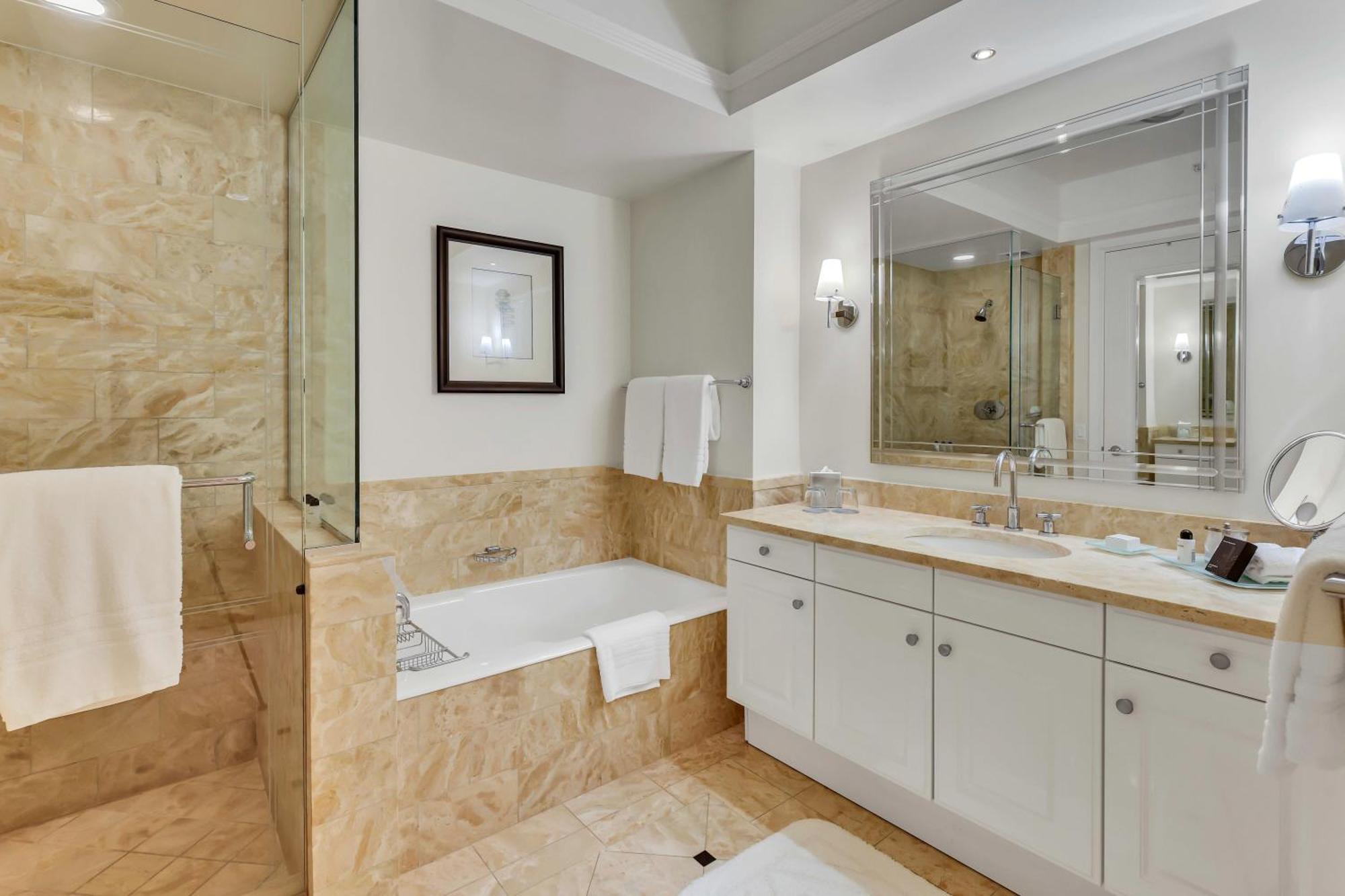 Amazing Private In Four Seasons Residences Brickell! Apartment *