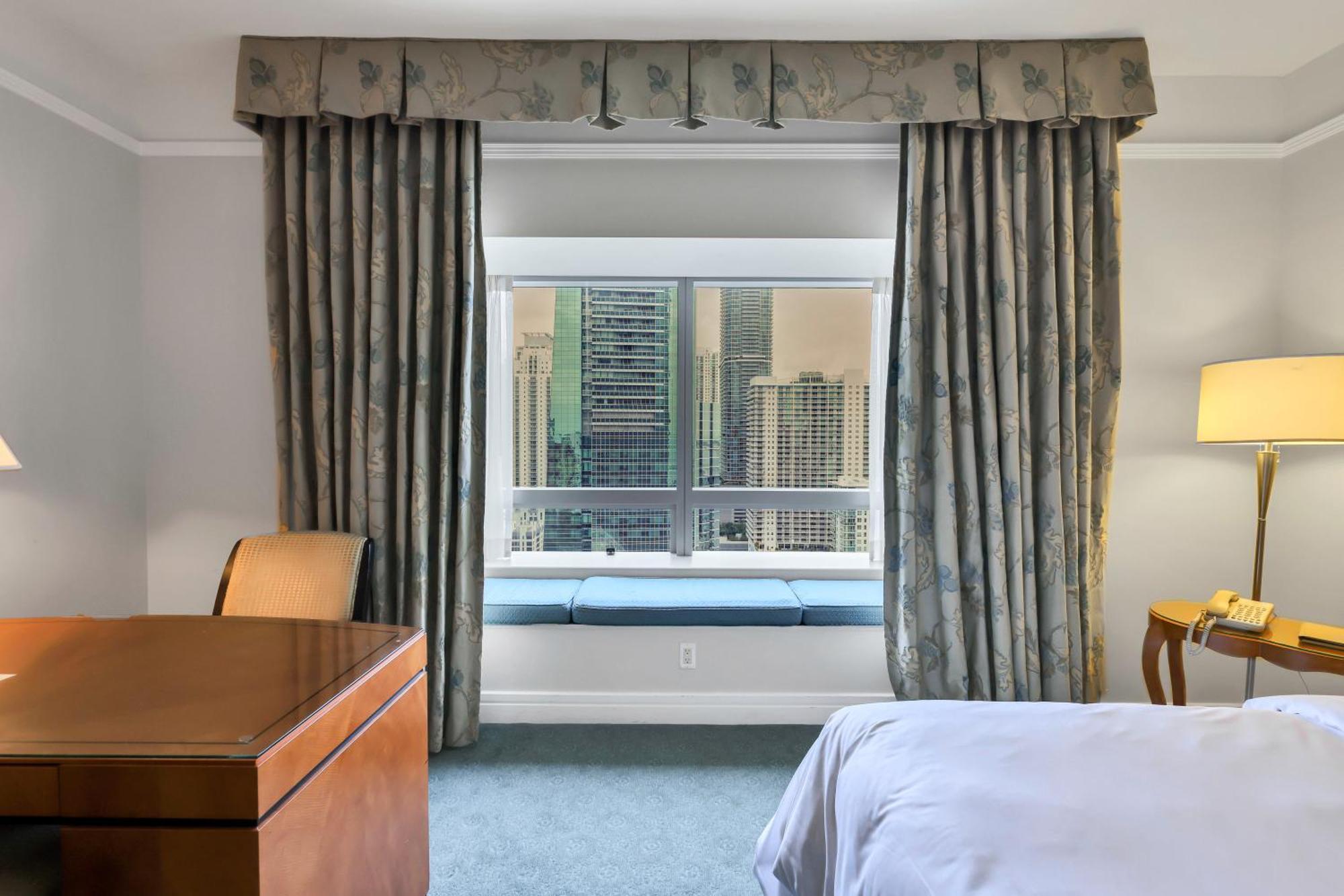 Amazing Private In Four Seasons Residences Brickell! Apartment *