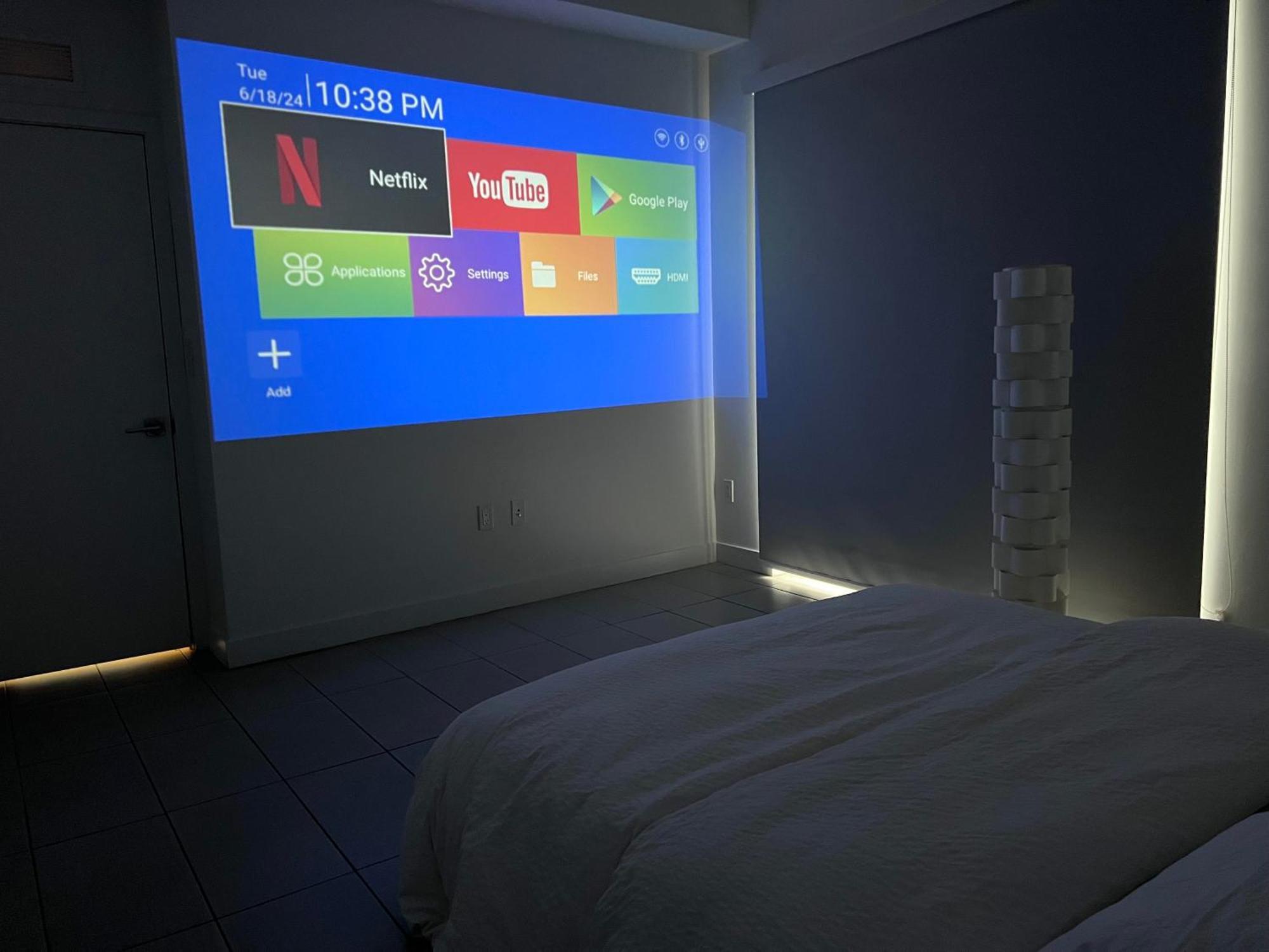 Master Bed In Calle Ocho * Miami