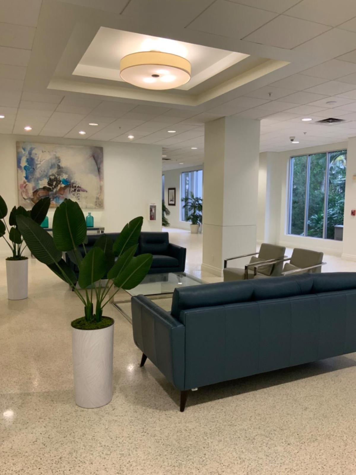 Modern Ocean View By Te Espera - Hallandale 9e Apartment