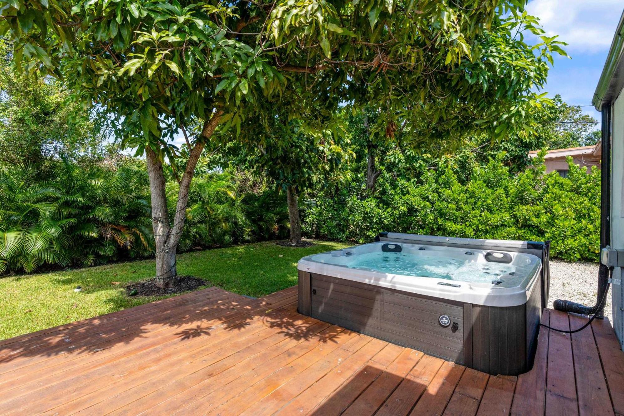Casa Siesta- Hot Tub Gym And Modern Design * Miami