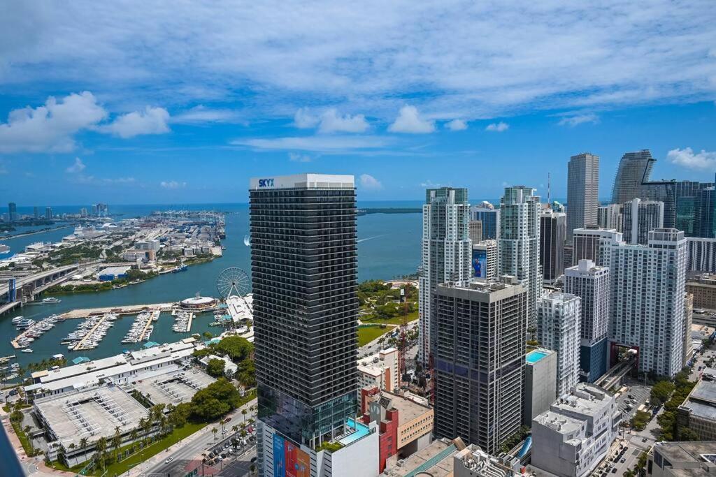 Apartment Magic Miami Amazing Balcony Ocean & City, View Pool,Spa Resort,Heart Of Downtown,Wow!