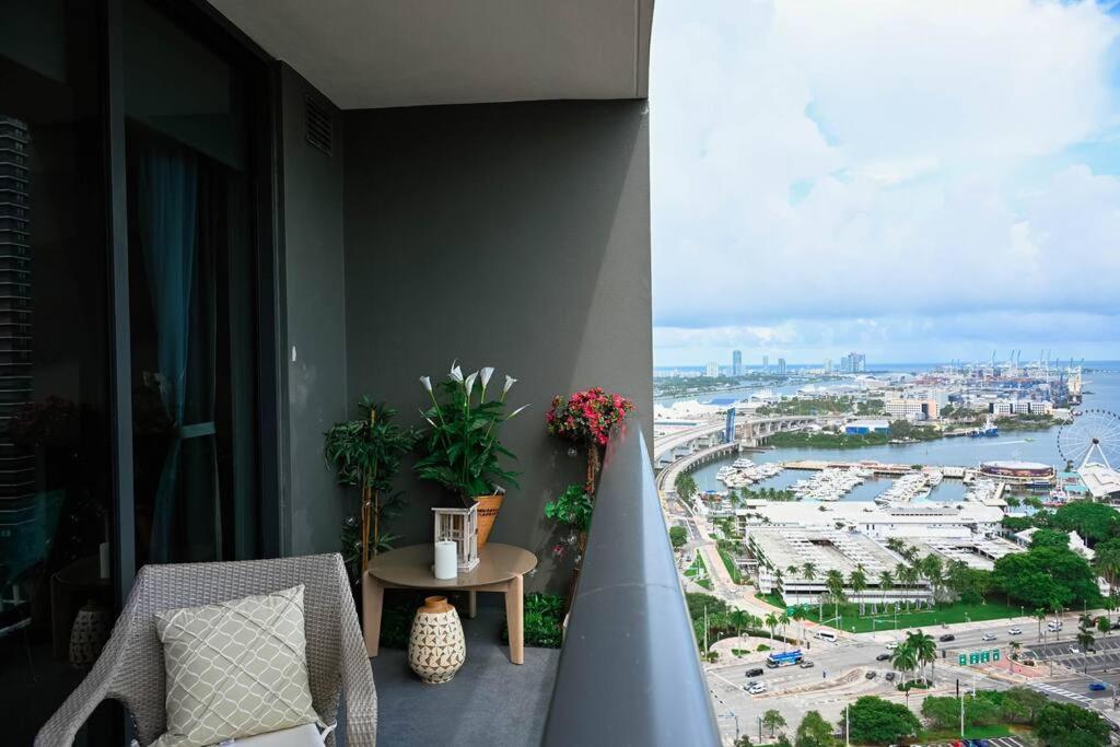 Magic Miami Amazing Balcony Ocean & City, View Pool,Spa Resort,Heart Of Downtown,Wow!