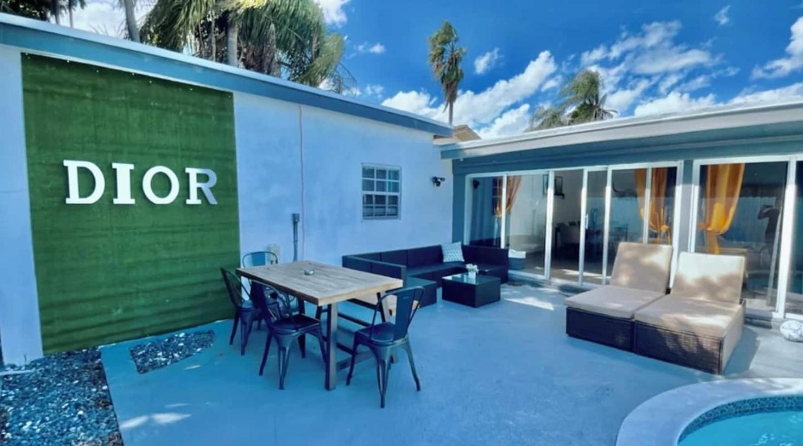 Holiday home Spacious With Heated Pool Miami