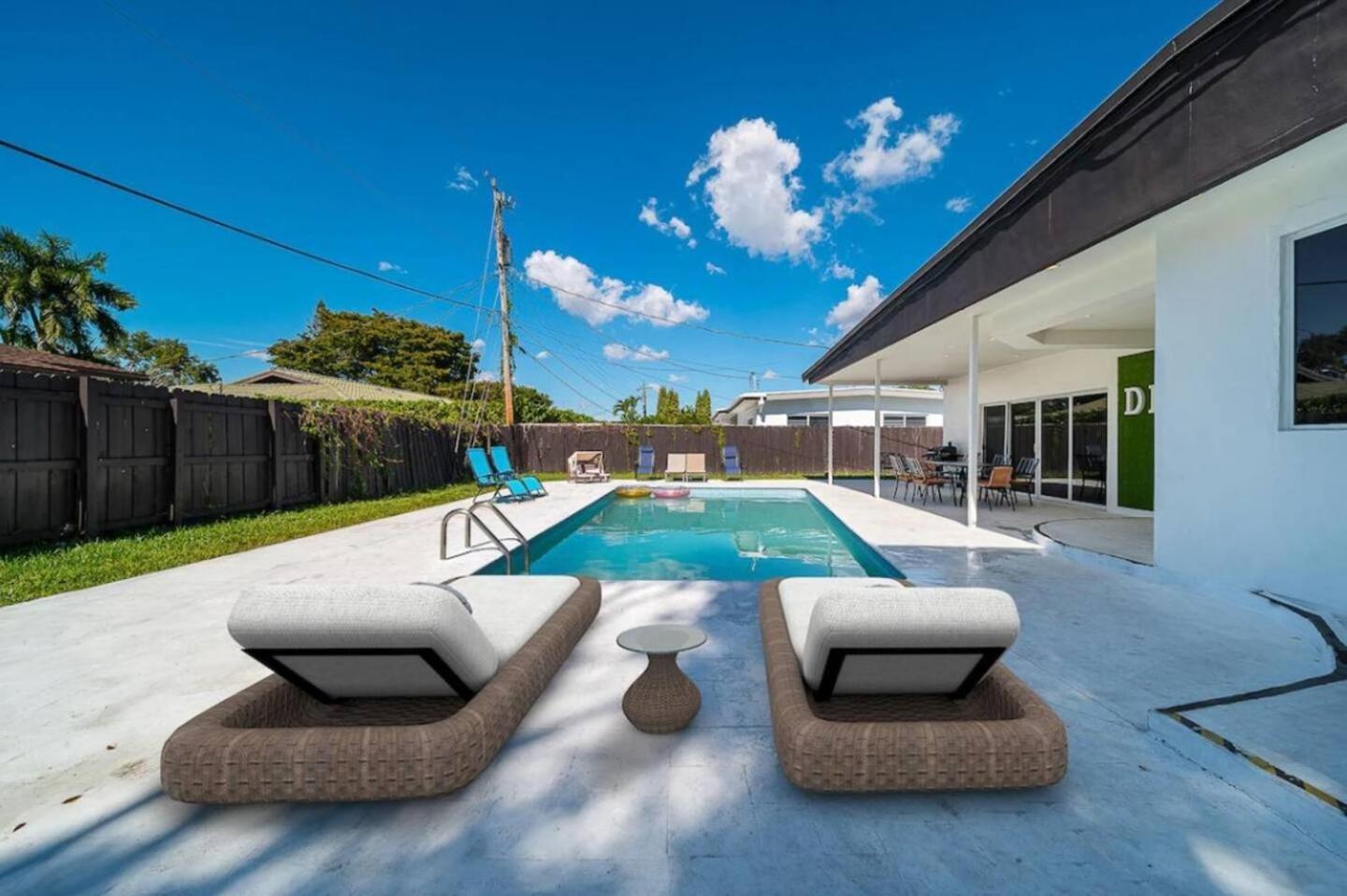 Elegant With Heated Pool Miami