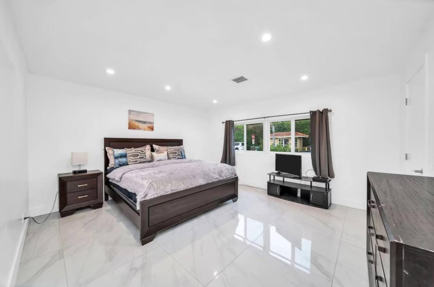 Holiday home Elegant With Heated Pool Miami