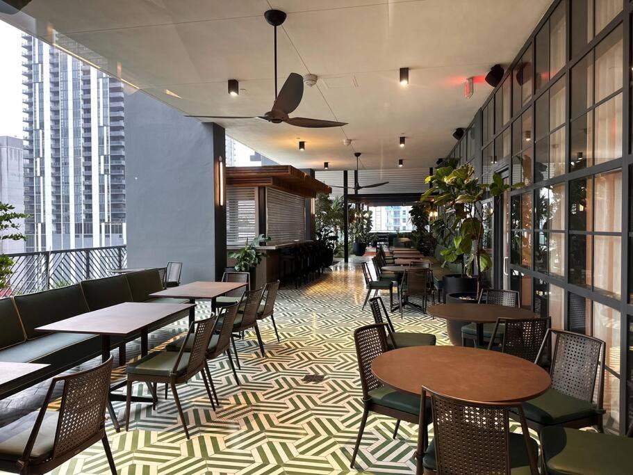 Stunning 2 Bed 2 Bath W Balcony & Incredible Views