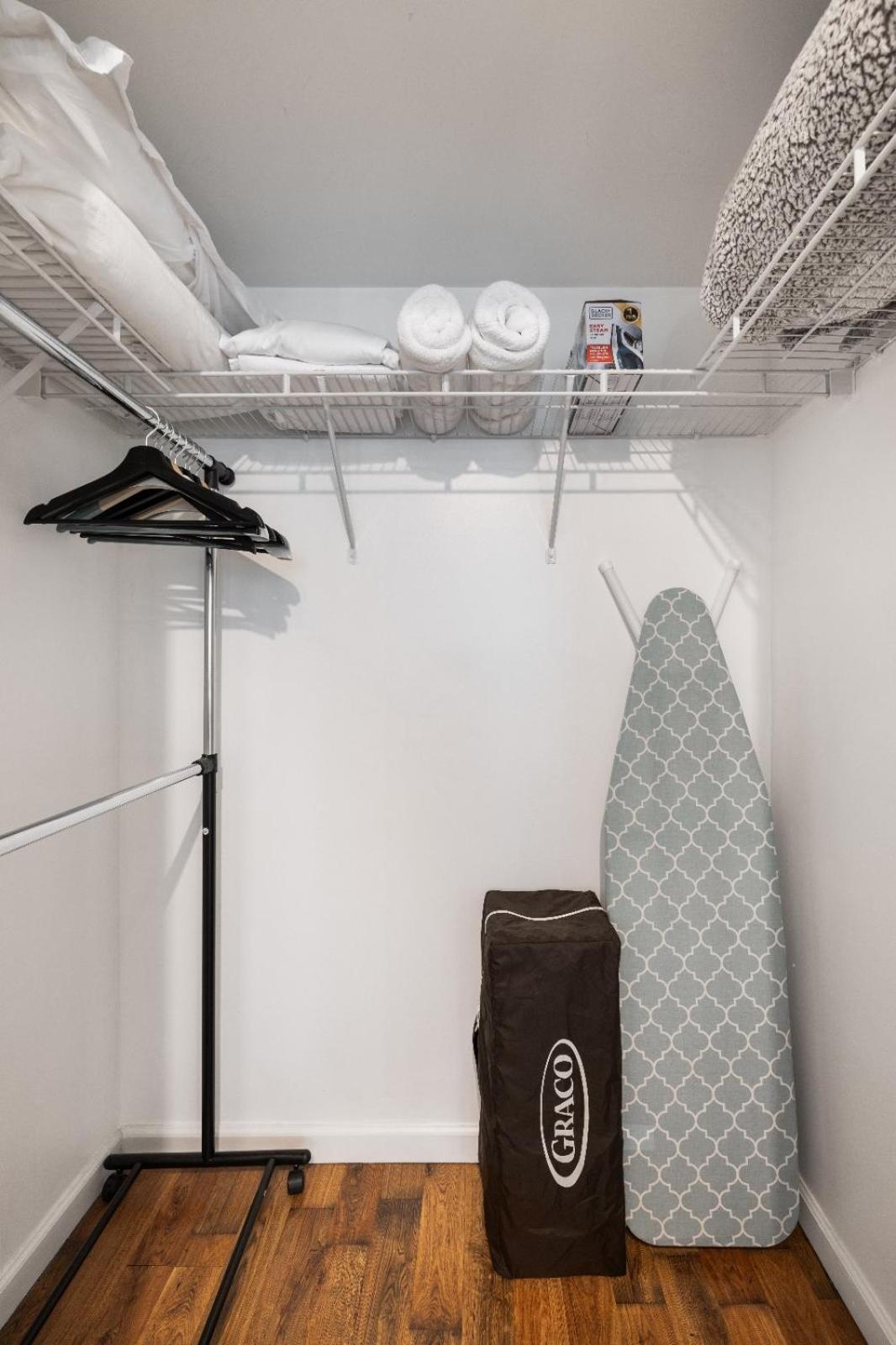 In Brickell With Pool, Gym, Free Parking And Game