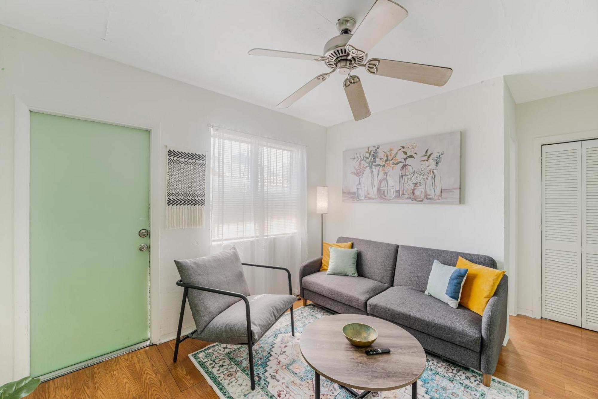 Apartamento Serene 1br Steps From Downtown And Calle 8 *