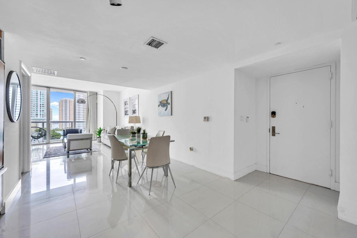 Unique 1br Icon Brickell Waterviews-freespa Apartment