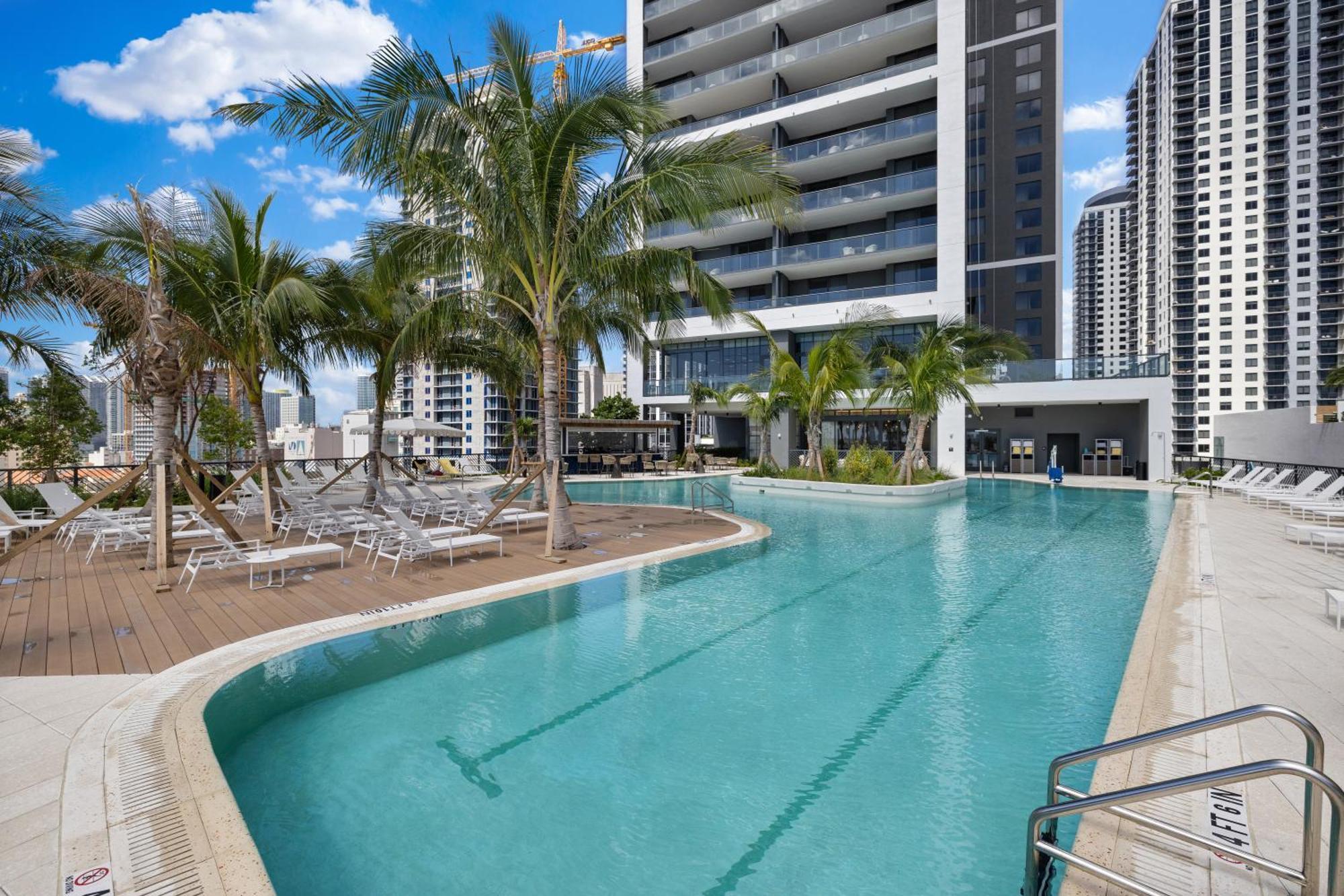 New Luxury At Downtown