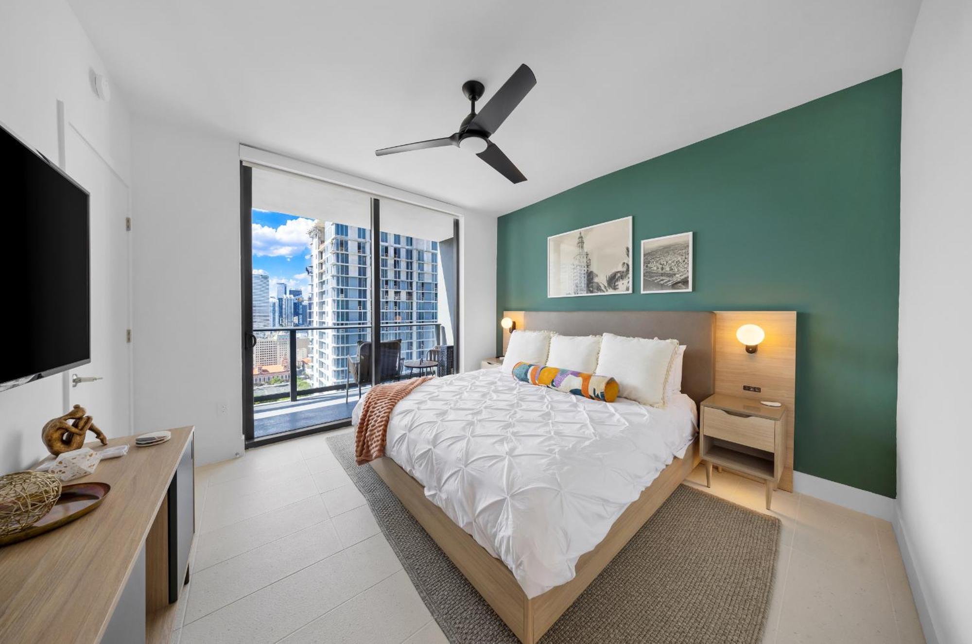 Apartment Aurora - Enjoy Magic In Our Gorgeous #2607 *