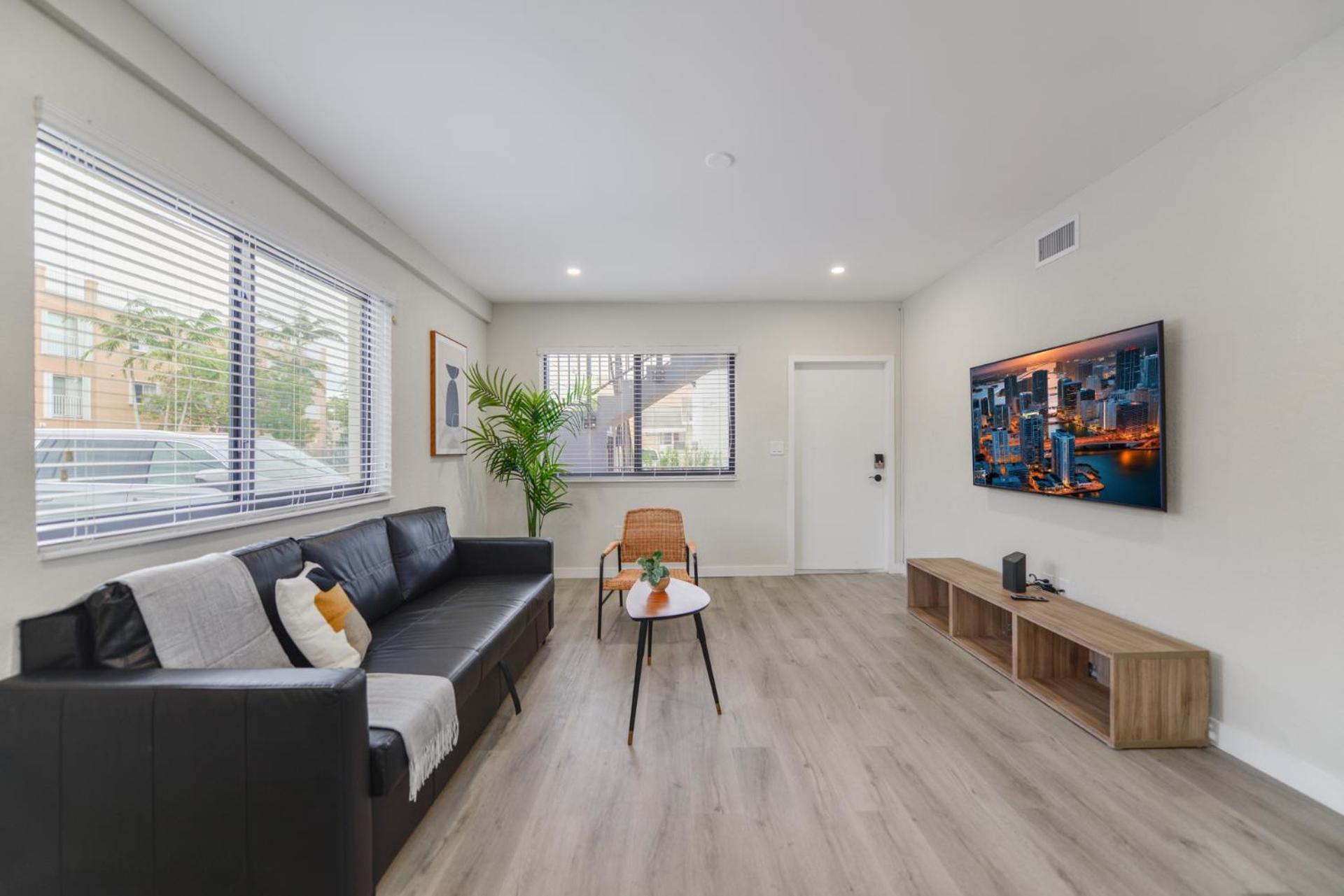 Apartment Prime Location On Calle Ocho In Little Havana Miami