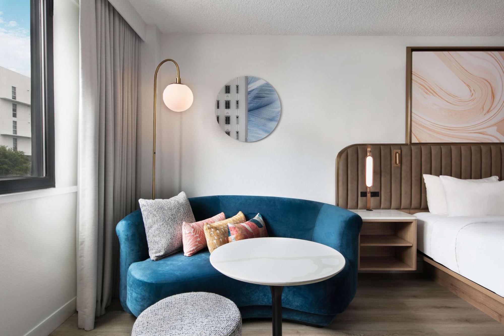 Hotel Sonesta Airport 4*