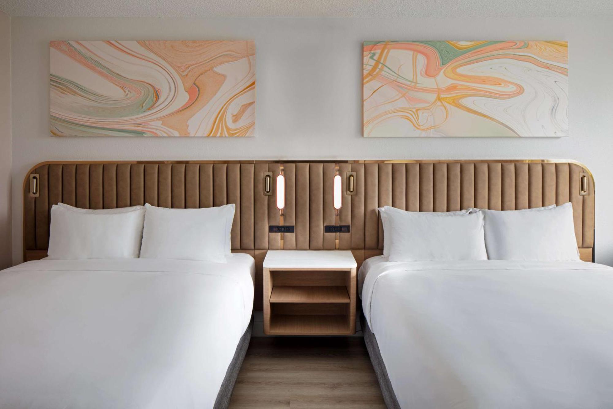 Hotel Sonesta Airport 4*
