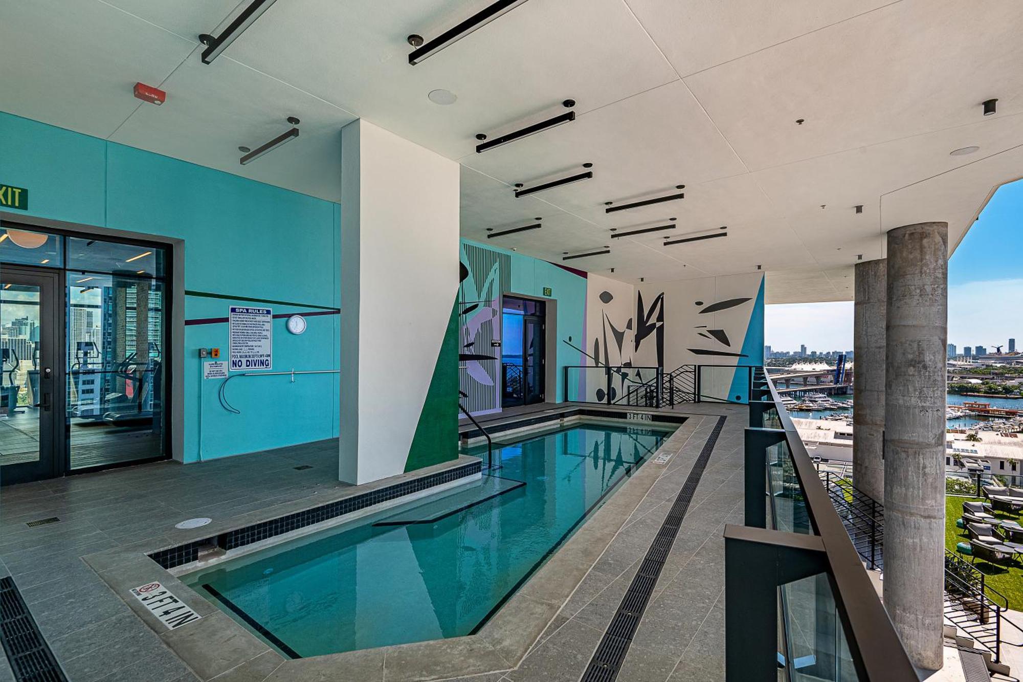 Apartment Studio With A City View Near Bayside Miami
