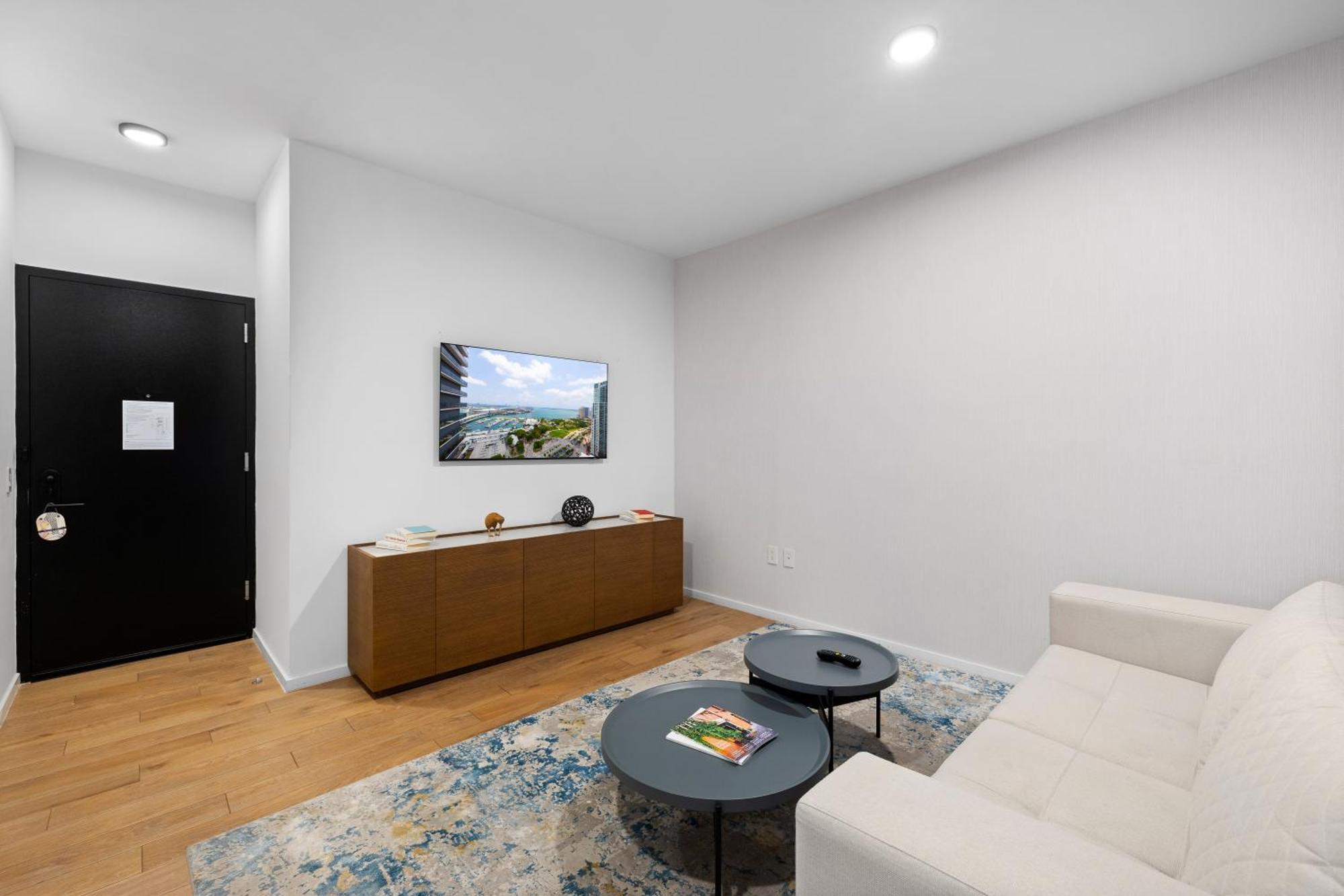 Studio With A City View Near Bayside *
