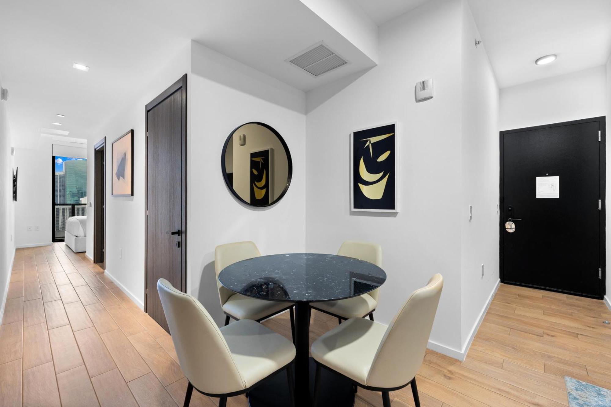 Studio With A City View Near Bayside Miami