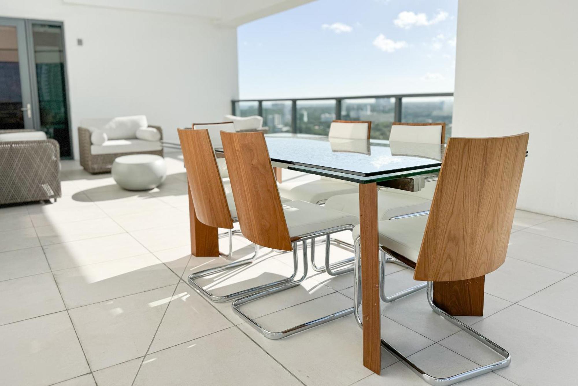 Private Terrace In Luxury 3br In Brickell Apartment Miami