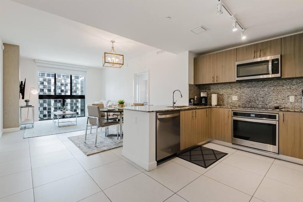 Apartment Wonderful 1 Bedroom In Downtown Doral *