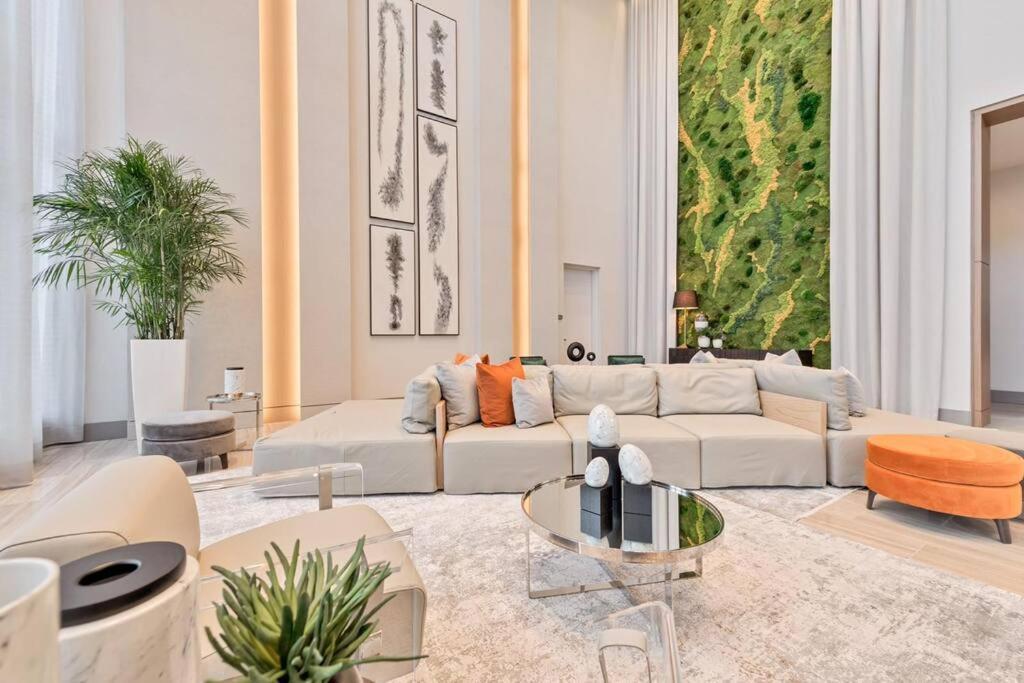 Wonderful 1 Bedroom In Downtown Doral