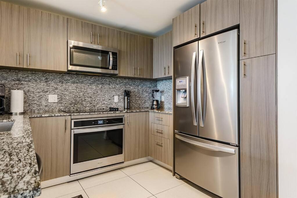 Wonderful 1 Bedroom In Downtown Doral Apartment